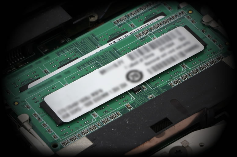大容量8GBメモリ